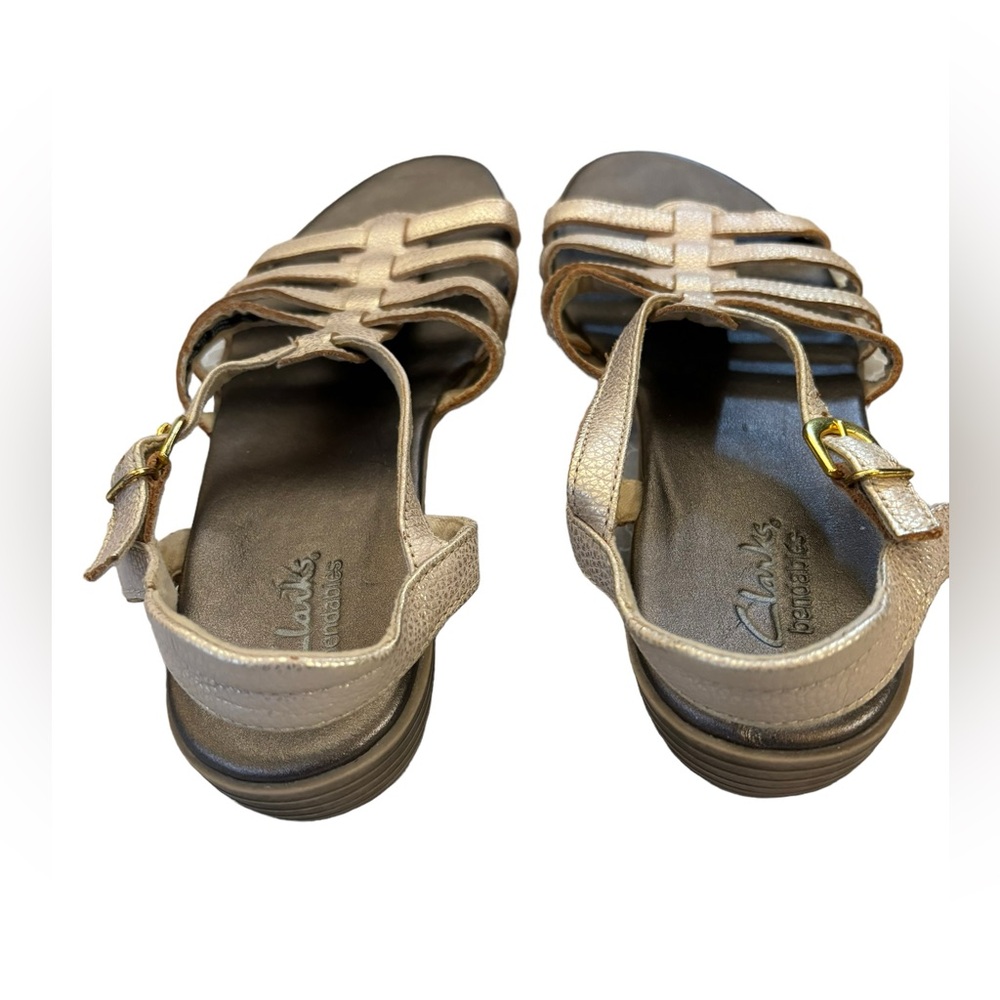 Clark’s Bendables Women’s Gold Strappy Sandal Size 9‎ - Picture 4 of 8